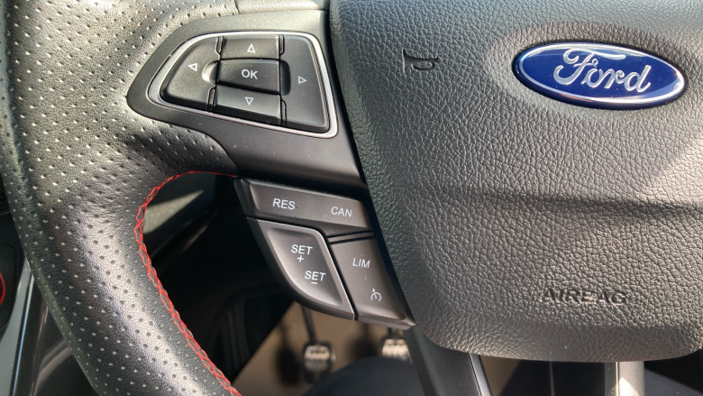 Ford Kuga 1.5 EcoBoost ST-Line 5dr 2WD Petrol Estate